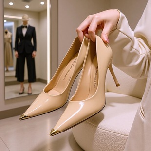 �W���L�Ը��@�ݸ߸�ЬŮ2025������߸�������Ƥ�\�ڽ��ټ��^��Ь