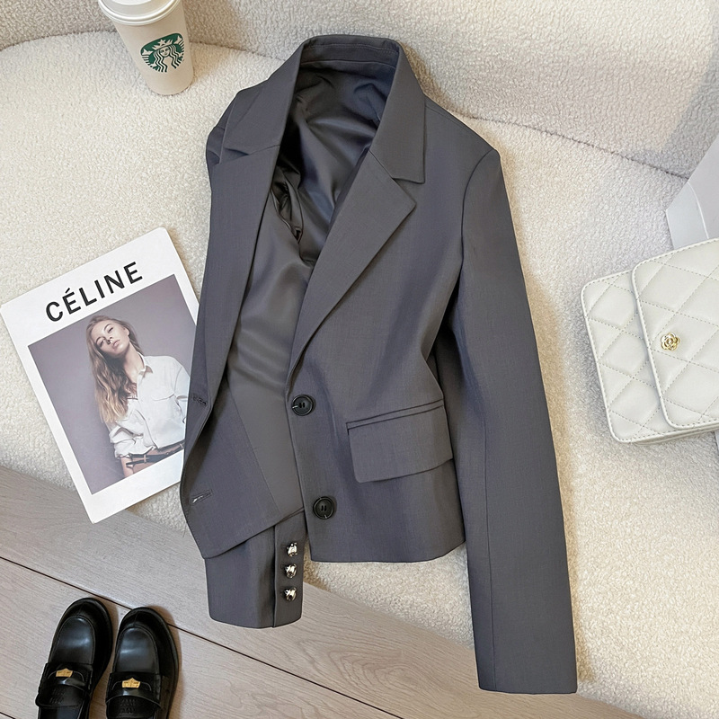 Blue-Gray Retro Casual Blazer for Women, Short Style for Petite Figures, 2026 Spring New Model, High-End Commuter Suit