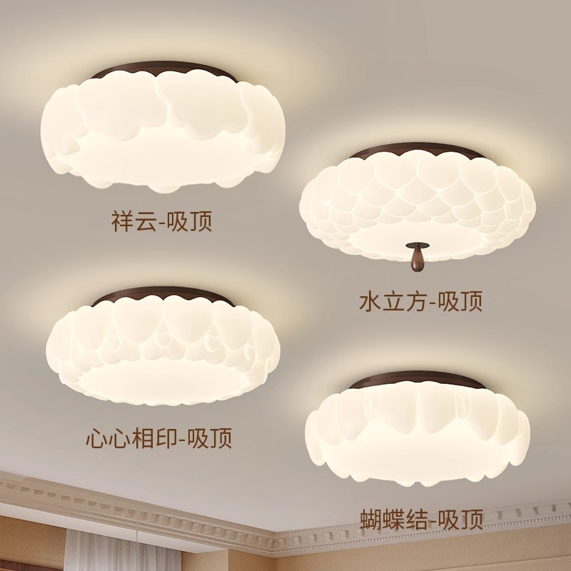 Lámpara de techo de estilo crema medieval 2025 nuevo diseño creativo habitación de los niños protección ocular redonda candelabro de dormitorio principal de espectro completo