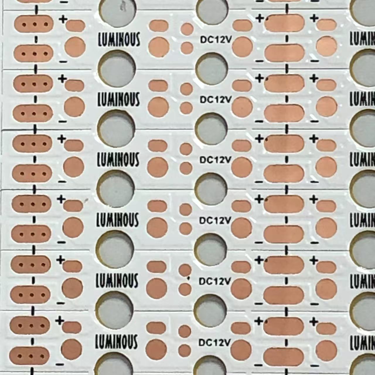 FPC软灯条板2835S型 单色 12V 120D/M LUMINOUS  503*6MM*40 加线