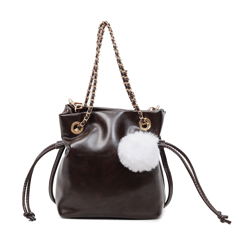 2025 otoño y invierno nueva moda bolsos de balde bolsos de moda de mujer bolsos de hombro multifuncionales bolsos de cintura de cadena