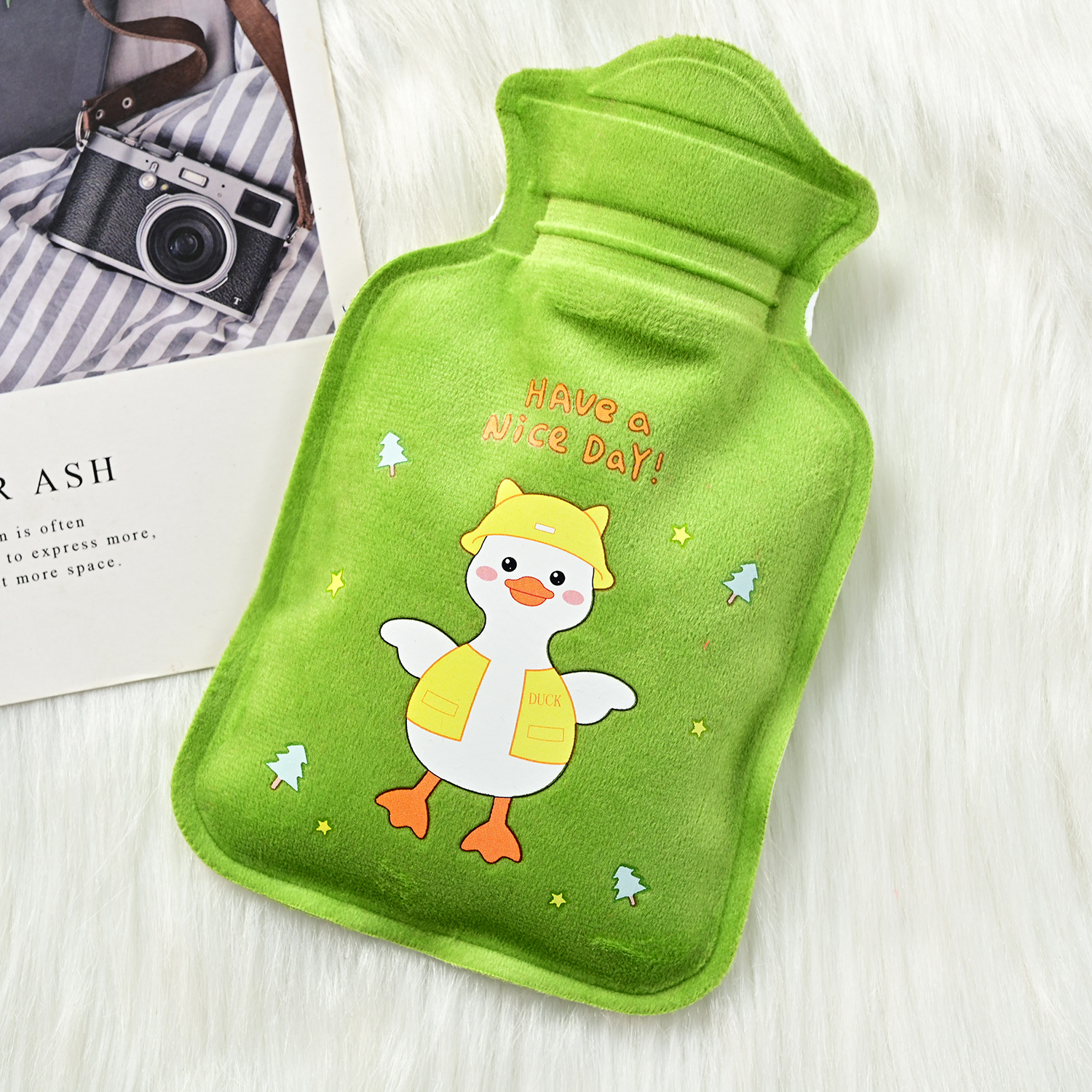 New Short Plush Hot Water Injection Bag Small Hot-water Bag Portable Warm Belly Mini Plush Warm Handbags Heating Pad display picture 9