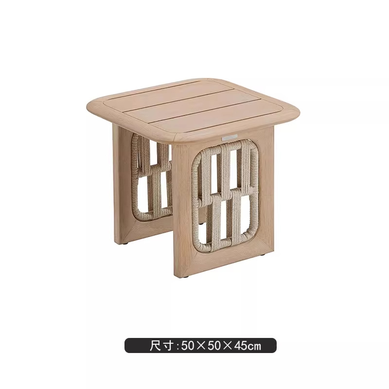 Unos bordes de teca