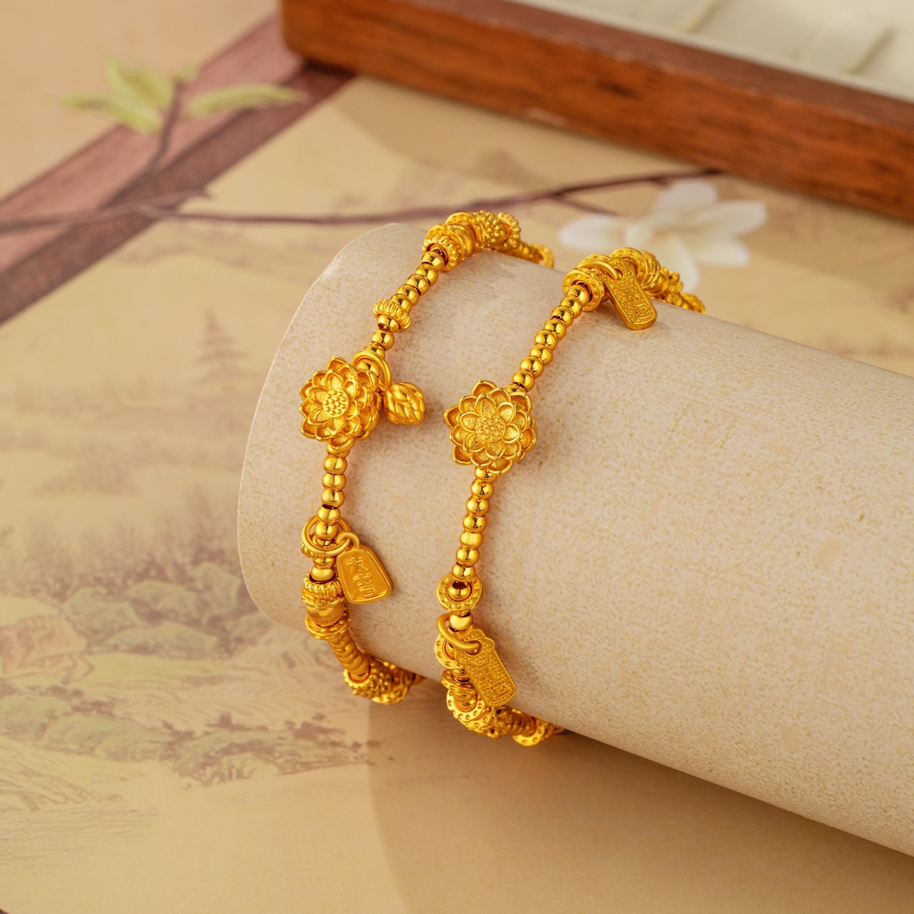 Good Luck Lotus Bracelet 2025 New Chinese Style Elegant Light Luxury Braided Bead Design Niche Versatile Jewelry