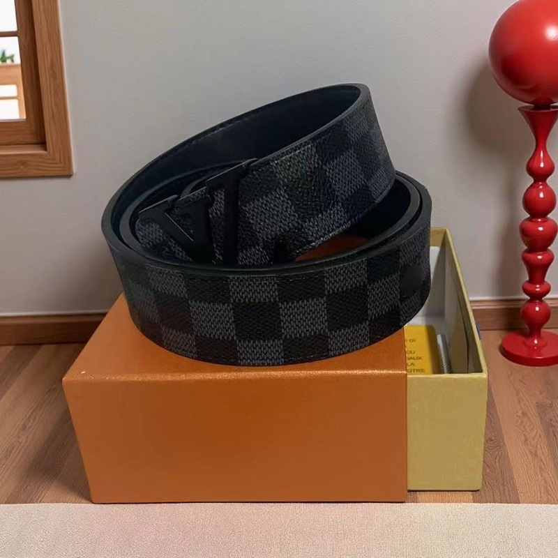 L跨境外贸白V老花腰带国际品牌男士皮带格子腰带字母扣老花腰带