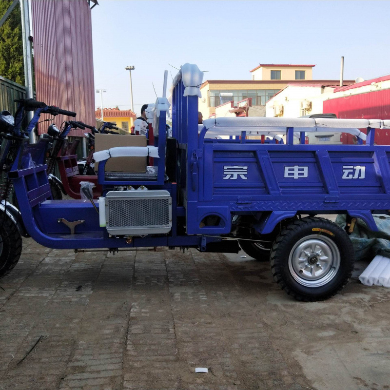 Las motocicletas de tres ruedas se pueden utilizar en la licencia, ciclomotor Zongshen Longxin, camión volquete pequeño, vehículo eléctrico de imitación de carga