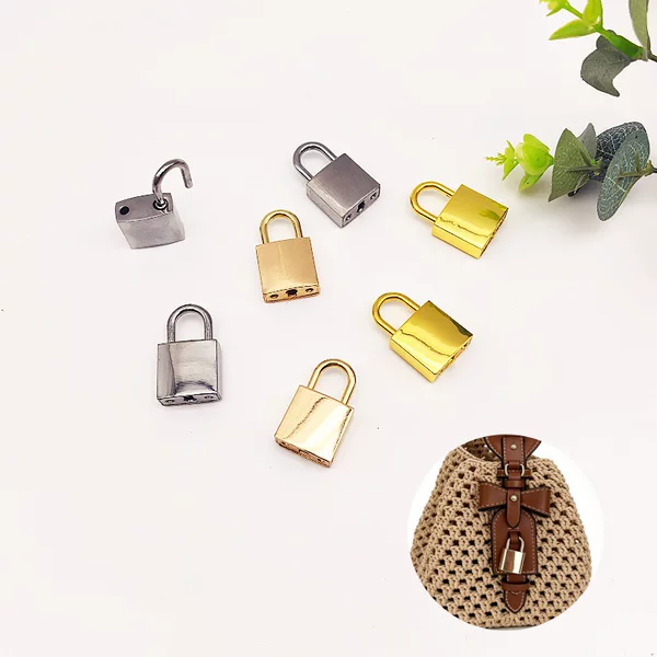 New DIY handmade bag accessories, smooth surface stretchable locks, bag decoration padlocks, clothing and bag accessories wholesale