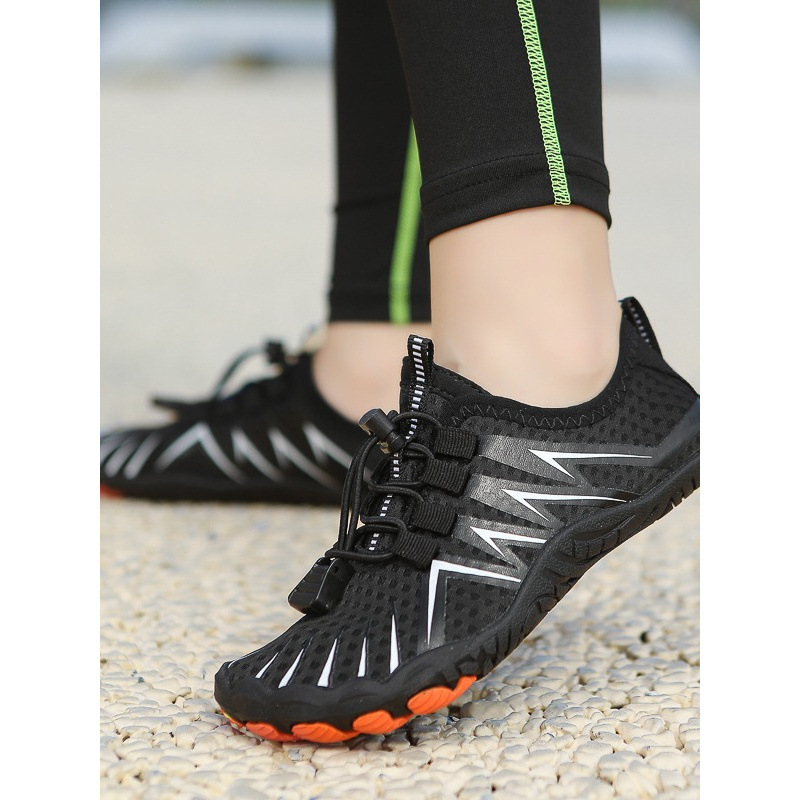 Cross-border New Outdoor Children's Non-slip Barefoot Shoes Swimming Traceway Shoes Lightweight Breathable Kid Shoes sneaker Five Finger