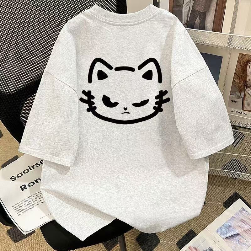 Heavyweight pure cotton Hong Kong-style cat print short-sleeve T-shirt, a versatile and trendy summer top for couples, available in loose-fitting styles for both men and women Heavyweight pure cotton Hong Kong-style cat print short-sleeve T-shirt, a versatile and trendy summer top for couples, available in loose-fitting styles for both men and women