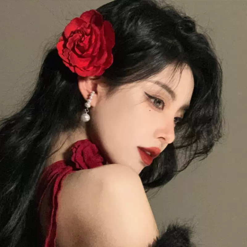 复古红色玫瑰花鸭嘴夹流行甜美气质海边拍照发饰侧边夹头花朵饰品
