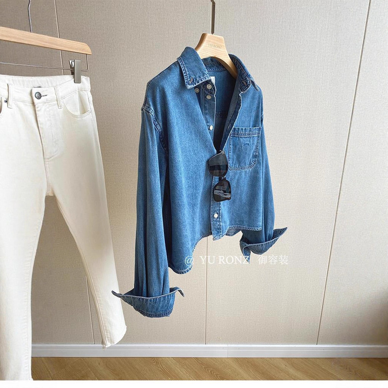 Blogger Accent ~ Fashionable, Simple and Versatile High-End Embroidered Flap Pocket Pants Cotton Short Denim Shirt for Women 2025 Spring & Fall Style Blogger Accent ~ Fashionable, Simple and Versatile High-End Embroidered Flap Pocket Pants Cotton Short Denim Shirt for Women 2025 Spring & Fall Style