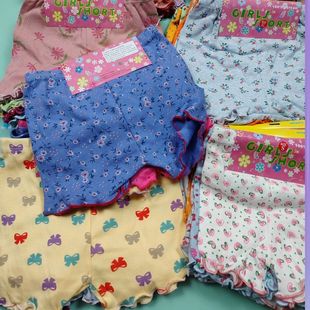 Cotton low price small floral cute beautiful foreign trade boys and girls four flat angle underwear safety pants mixed color factory direct supply