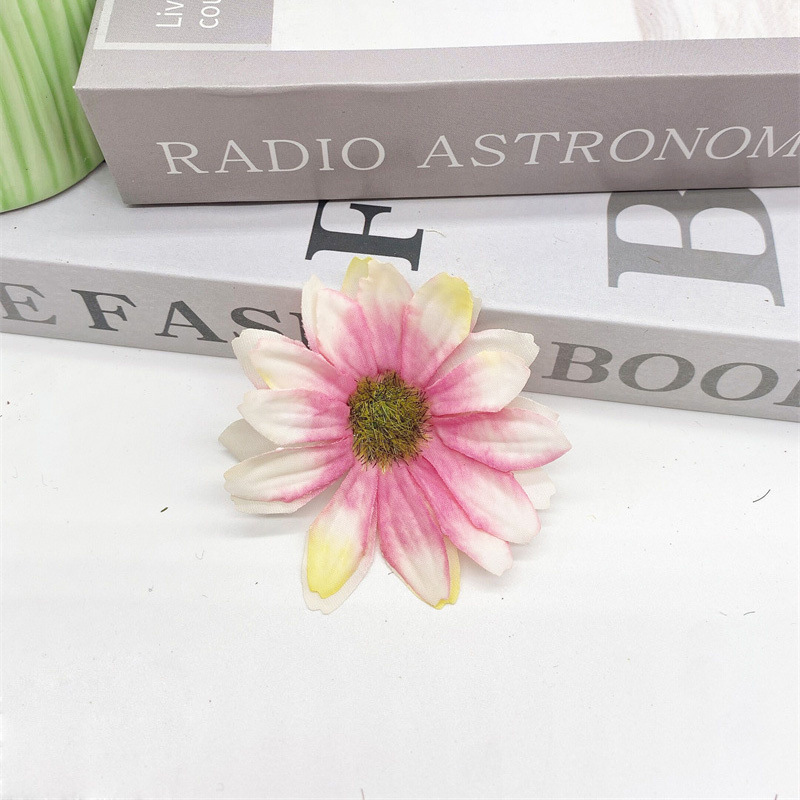 Flor artificial diy multi-capa de cabeza de flor de seda flor falsa decoración de la boda flor de seis pétalos Flor de la cabeza de la ópera Margarita