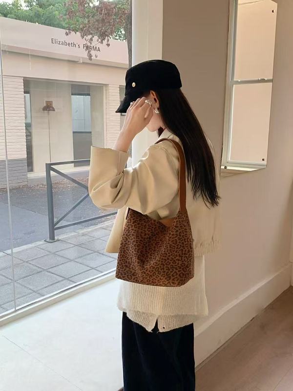 麂皮绒豹纹腋下大包包女2025新款时尚大容量托特包秋冬复古斜挎包|undefined