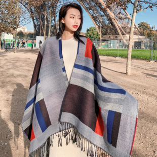 Casual Fashion Retro Shawl, Personalized, Comfortable and Breathable Cloak, Warm Scarf, Holiday Travel Photo Taking, Travel Cloak