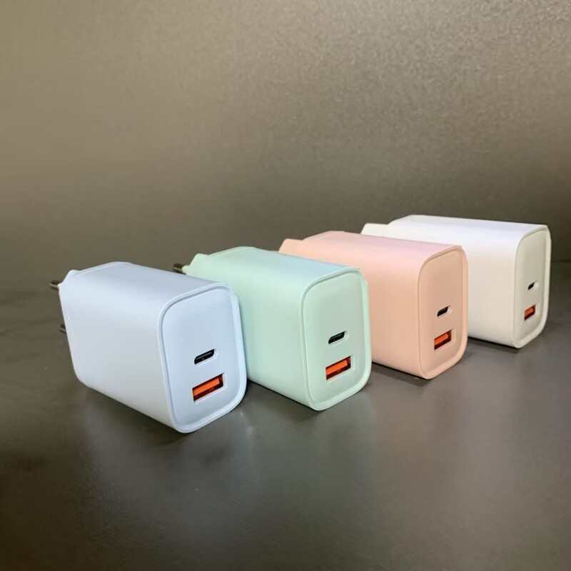 Suitable for Various Power Supply Chargers, Mobile Phone Fast Charging Charging Head 20W Multi-Port Dual Port with Light Full Protocol Usb+C Suitable for Various Power Supply Chargers, Mobile Phone Fast Charging Charging Head 20W Multi-Port Dual Port with Light Full Protocol Usb+C