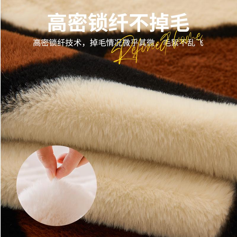 2024 nuevo sofá de peluche de conejo otoño y invierno tres asientos un sofá de cuero de princess fijo cojín antideslizante cubierta de tela