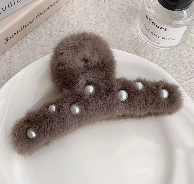 かわいい真珠のぬいぐるみのクリップの後頭部の秋冬の髪飾りのカードの甘い髪は大きいサイズのサメのクリップの少女のクリップをつかみます。