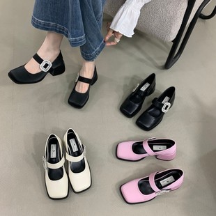 �ָ���ʽ�߼��з��^�������ЬŮЬ��2026���¿�߸�Ь���ް��^Ь