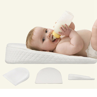 Selling multi-function nurse Nursing pads spit up Baby Pillow triangle Steep hill Memory Foam Baby Pillow