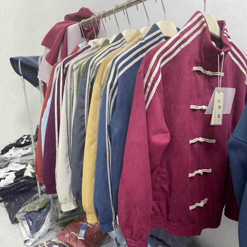 Chinese-style Tang suit jacket, traditional button-up top, new Chinese-style stand-up collar jacket, loose-fitting coat with button fastening, retro sporty style