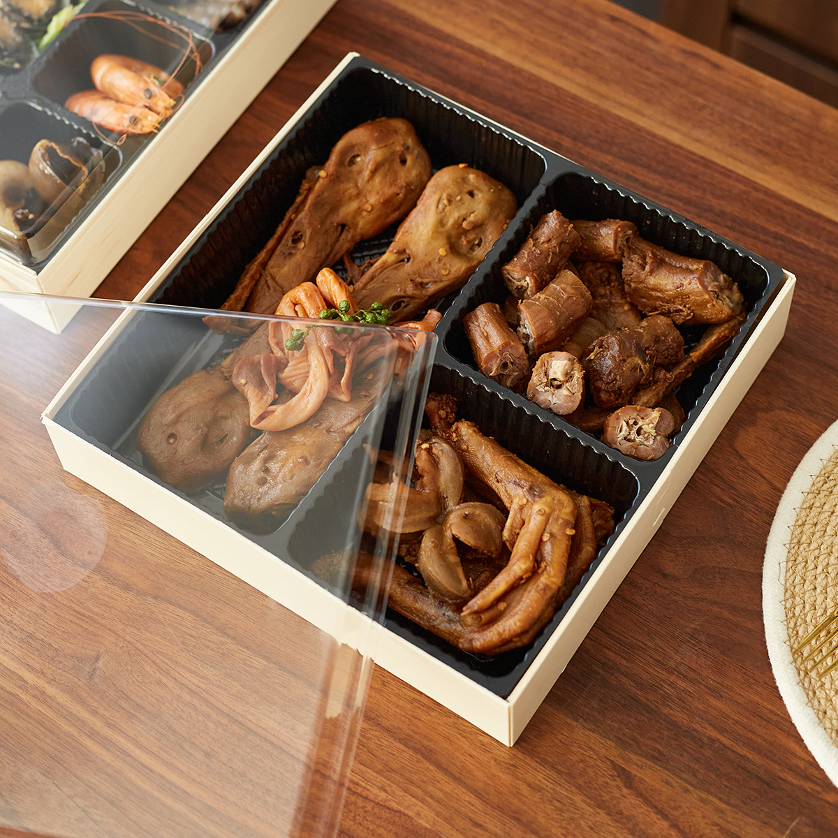 Caja de madera desechable para llevar, caja de embalaje de productos de marisco, caja de embalaje de alimentos cocinados, caja de embalaje separada de sabor marinado, caja de embalaje de nueve gentes