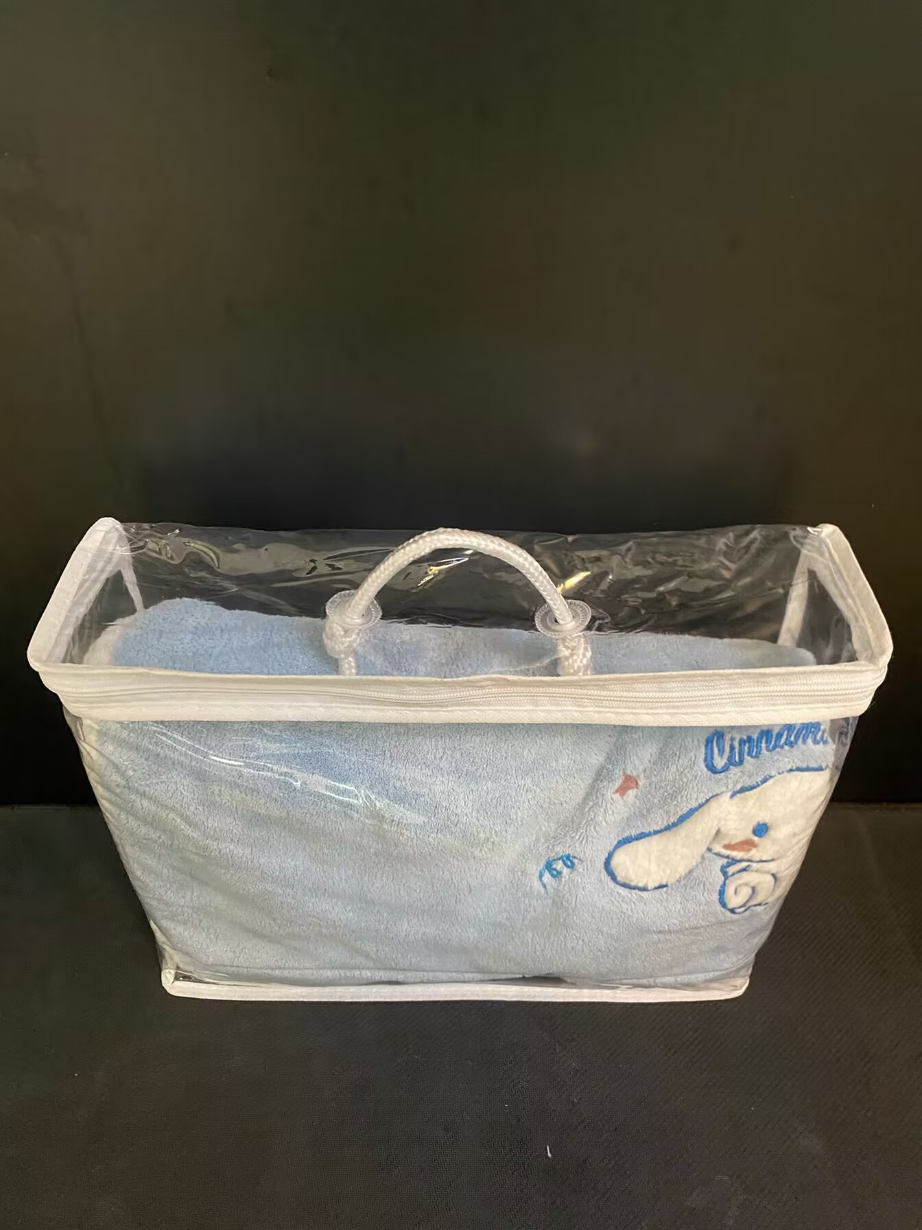 7C23501F87592C6143A14BEB75DD44