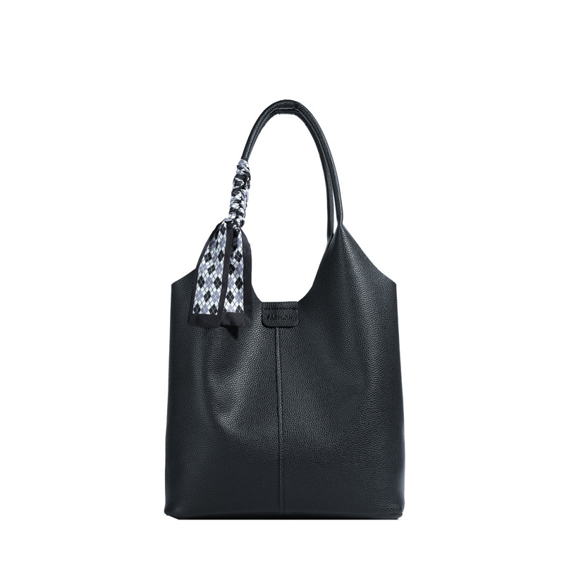 Bolsa de cubo de gran capacidad para mujeres otoño / invierno 2024 nuevo estilo simple bolso de hombro retro de alta calidad bolso de brazo