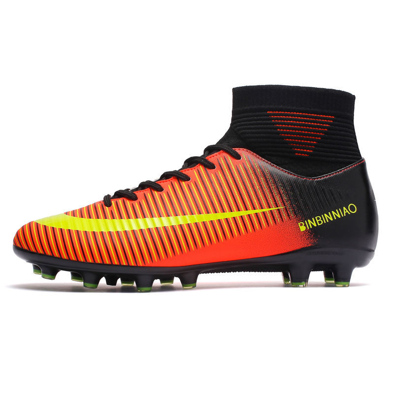 Zapatos de fútbol masculinos Ronaldo Assassin CR7 clavos cortos zapatos de entrenamiento de entrenamiento de carreras de estudiantes