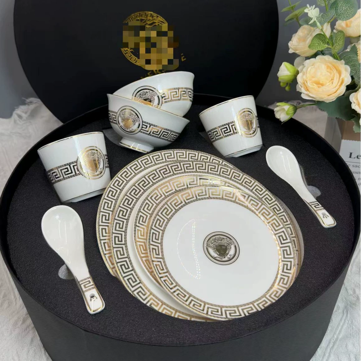 Ceramic Tableware Set, Retro Cartoon Light-Luxury Style, Assorted Plates & Cups (Gift)