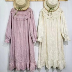 82385森の女性の縁の襟のオルガンのしわの純色のワンピース