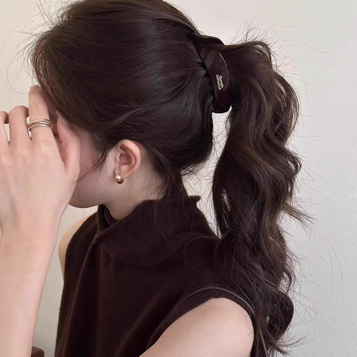 32# dark brown chocolate banana clip