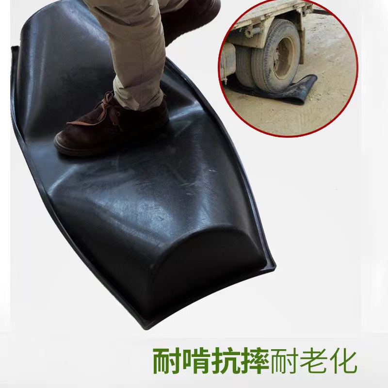 Fábrica al por mayor comedero de ovejas comedero de ganado para beber y comer equipos de alimentación engrosados anticongelantes de plástico de doble uso para ganado y comedero de ovejas