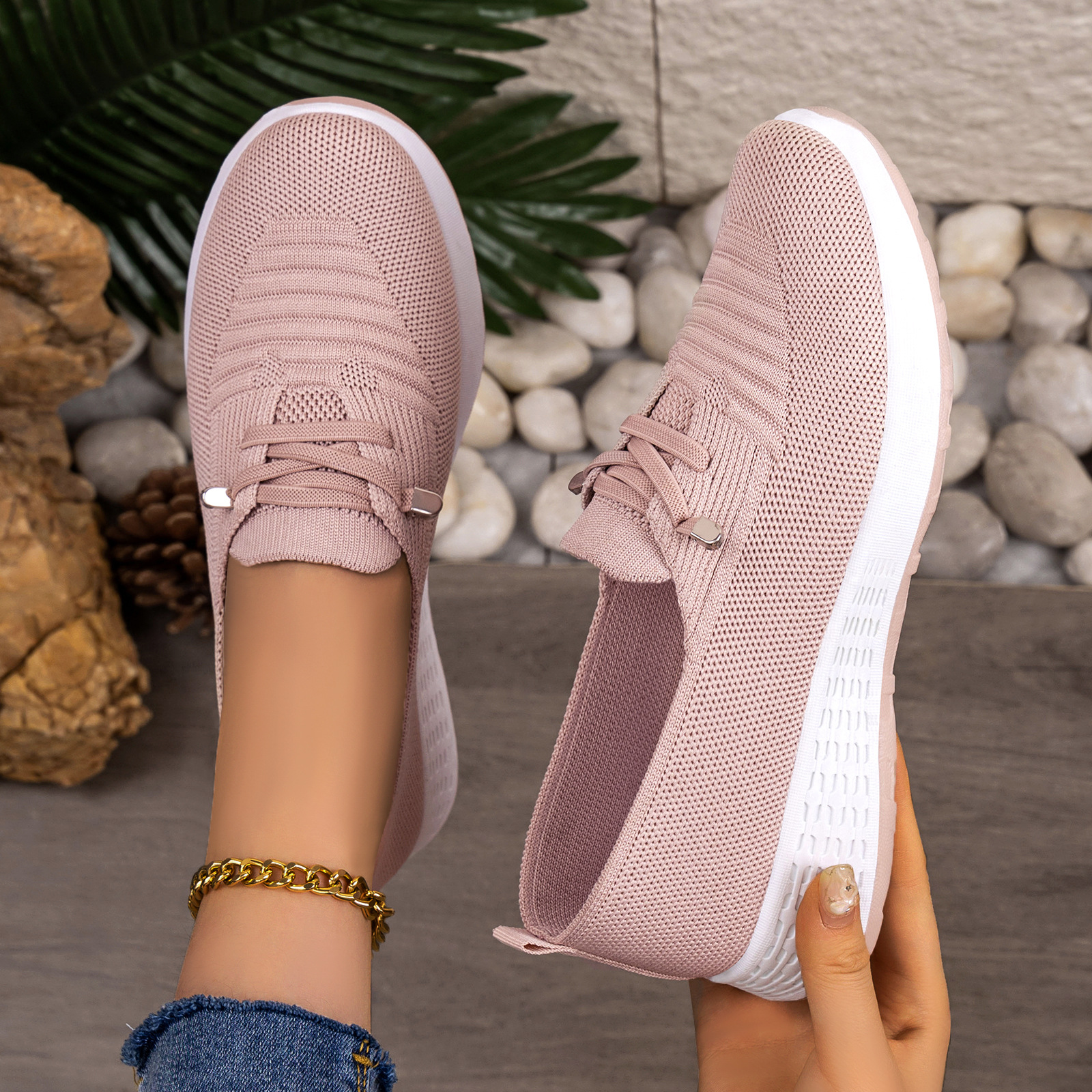 Zapatos de mujer transfronterizos con suela suave no cansados zapatos casuales ligeros de mediana edad zapatos de madre comercio exterior al por mayor zapatos superficiales zapatos simples image 3