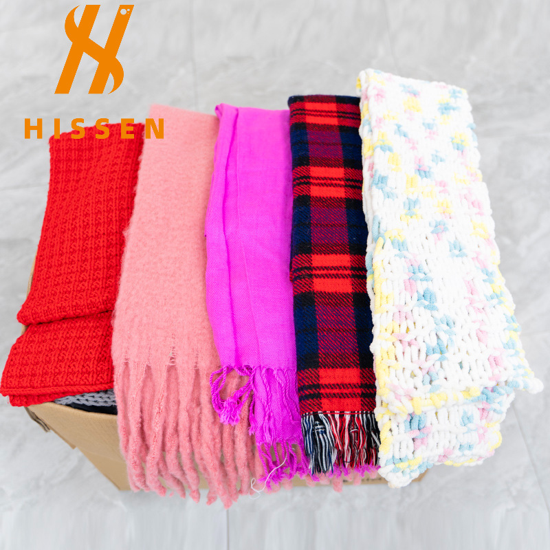 二手衣服装批发出口欧洲usedwinterscarf欧美精品羊毛围巾杂款旧