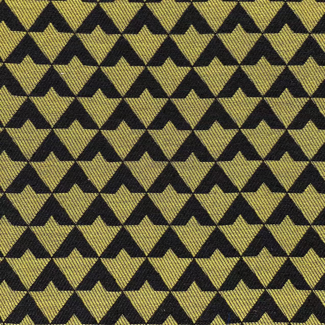 -14 검은 색과 노란색