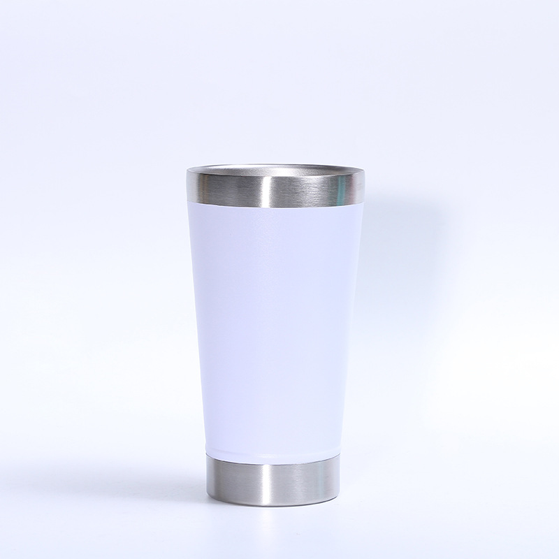 Brasil 20oz taza de cerveza de acero inoxidable al aire libre de coches de plástico taza de coche portátil auto-contenido botella abridor de vacío taza