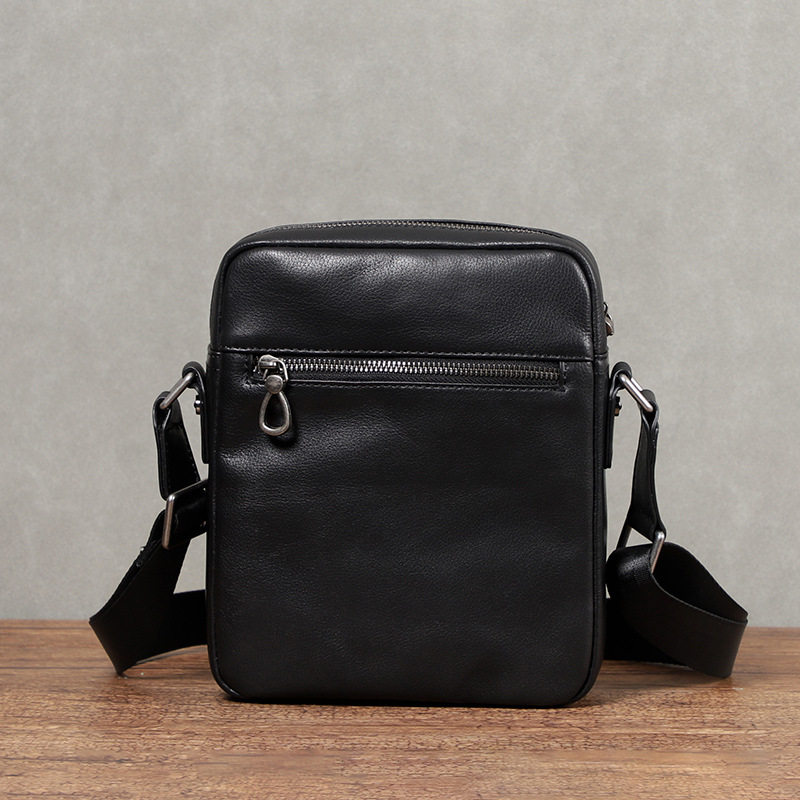 Túi đeo chéo nam da bò thật 20×7×24 cm kiểu mới — Màu đen chi tiết 3