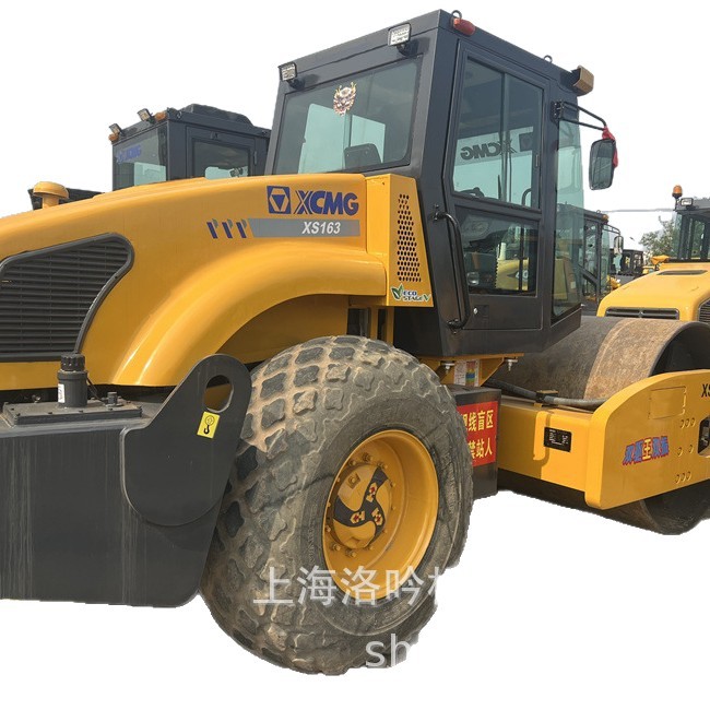 2025 BOSS comercio exterior Xinjiang Kazajstán 025 XCMG doble accionamiento 16 / 18 toneladas mercado de rodillos vibratorios