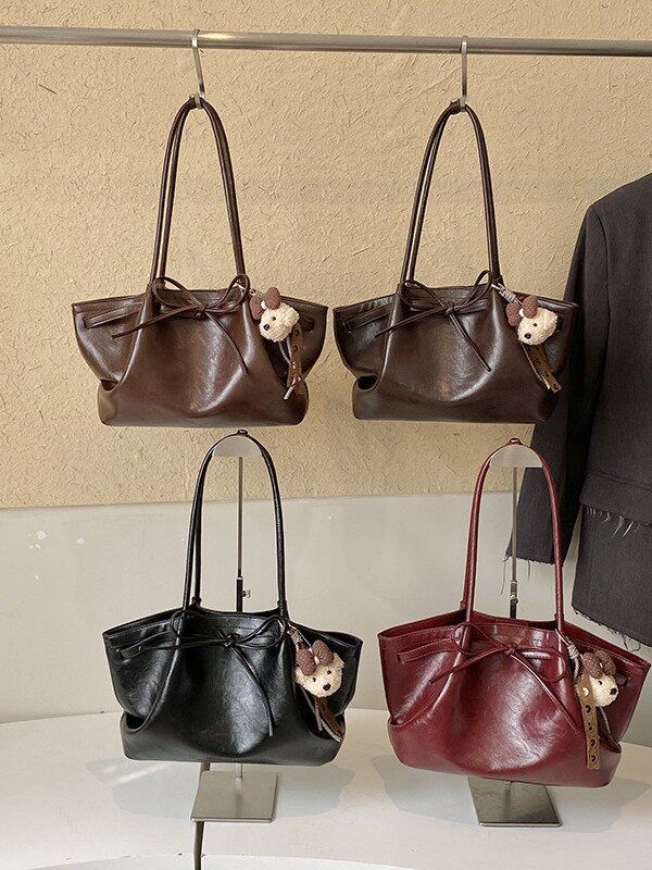 Túi tote nữ cỡ lớn dáng shopping đeo vai kẹp nách — Màu cà phê Không có mặt dây chuyền, Màu nâu không có mặt dây chuyền, Rượu vang đỏ không có mặt dây chuyền, Đen không có mặt dây chuyền