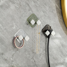 4个装透明吸钩创意插头挂钩强力无痕厨房卫生间吸壁免打孔粘钩