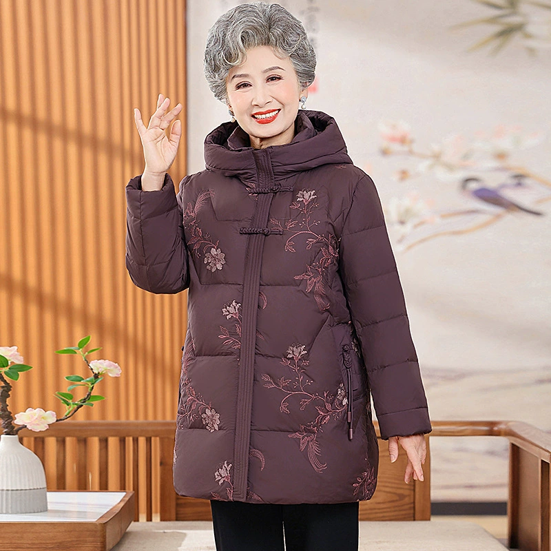 Пожилые люди зимняя женская пуховик средняя длинная толстая бабушка куртка мама зимняя белая утка бархат старуха одежда