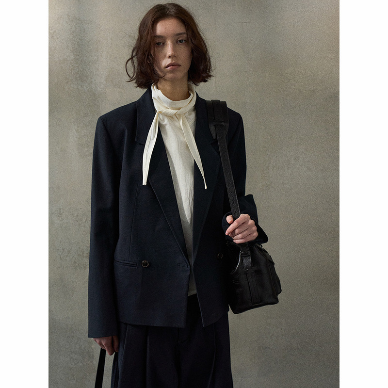 [Contact a Few] Fiber Cotton Practical Box-Shaped Short Suit Spring New Simple Casual Work Clothing Jacket for Women M8377