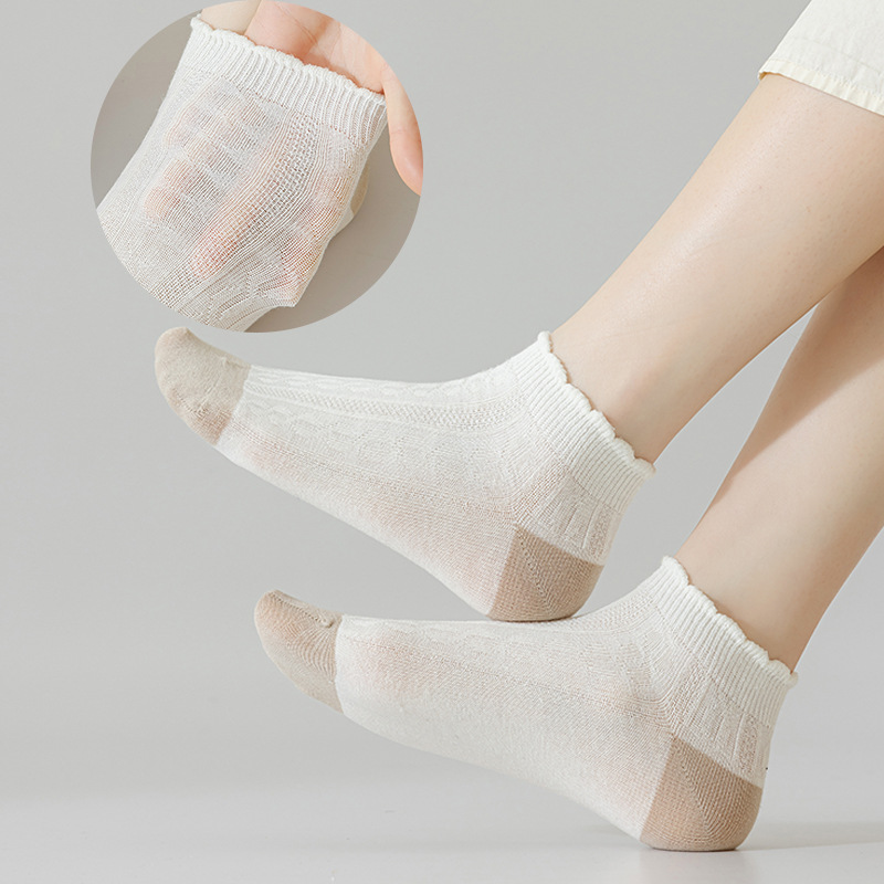 Calcetines de algodón de color sólido para mujer, calcetines finos para barco de primavera y verano, encaje a rayas, transpirable y absorbente de sudor, calcetines cortos japoneses al por mayor