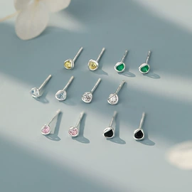 耳钉;项链;戒指