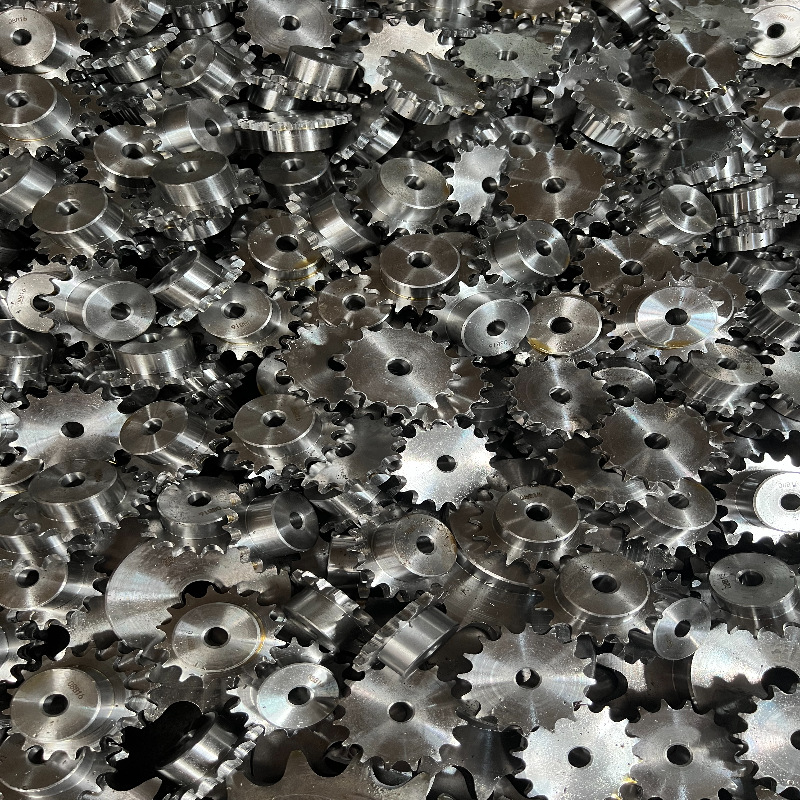 工业齿轮 链轮 直销 各种规格 可定 制 发黑 非标 欢迎采购