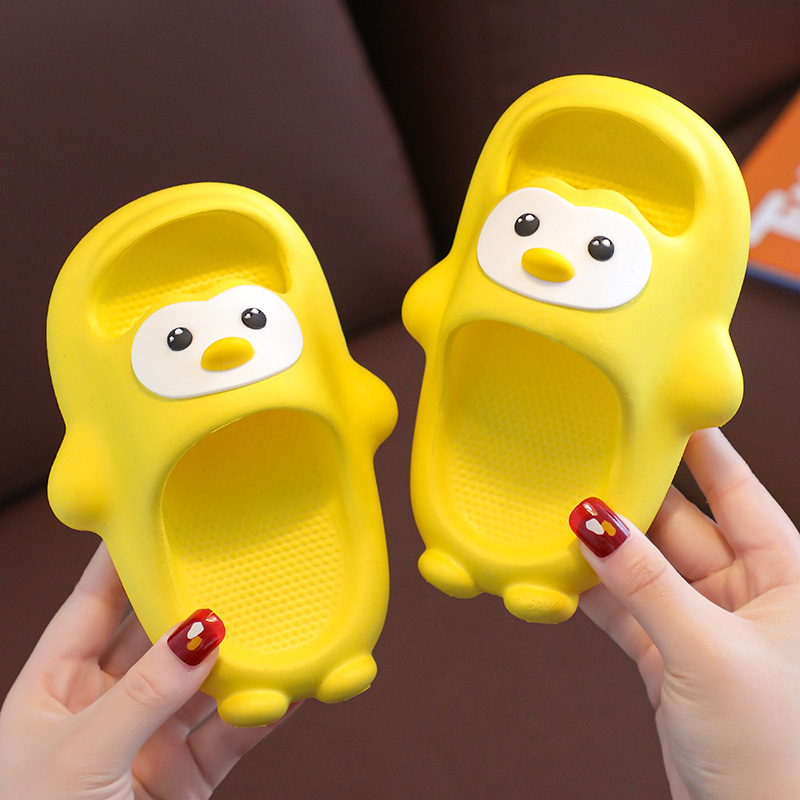 019 Penguin Children's Slippers Cartoon Boys and Girls Indoor Home Fun Sandals Outer Wear Beach Sandals