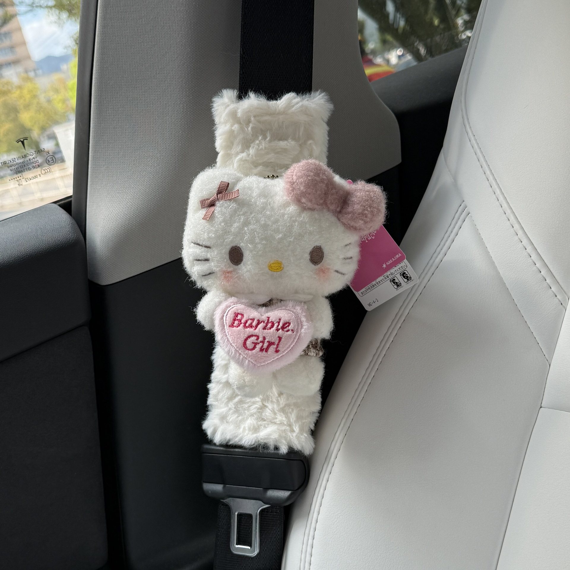 Cute plaid kitty car tissue box, tissue holder, tissue bag, car interior decoration, new car gift, niche product