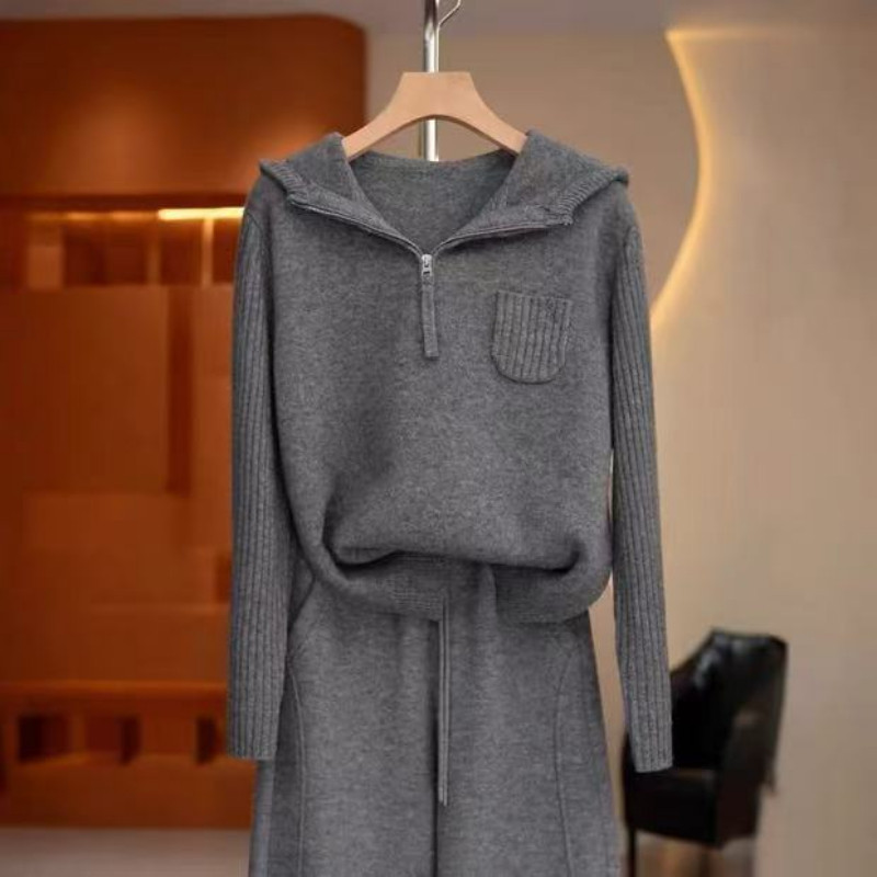 Plus-Size Women's Old Money Style Half-Zip Gray Hooded Sweater Knitwear, Spring Thickened Base Layer Top