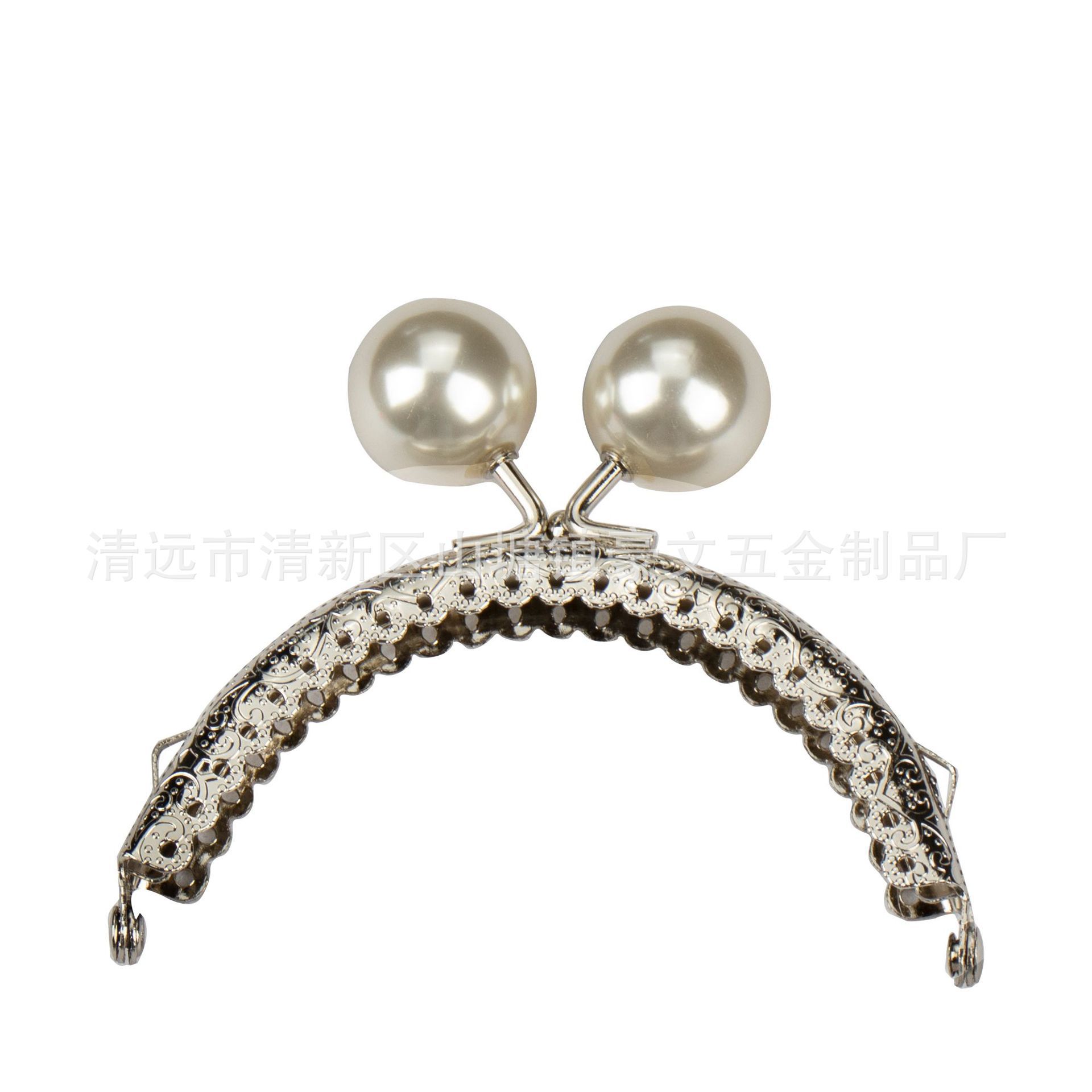 Orejas 8.5 semirredondas flores convexas encaje 20mm gran perla caramelo perla boca oro hardware accesorios de oro muñeca cosida a mano
